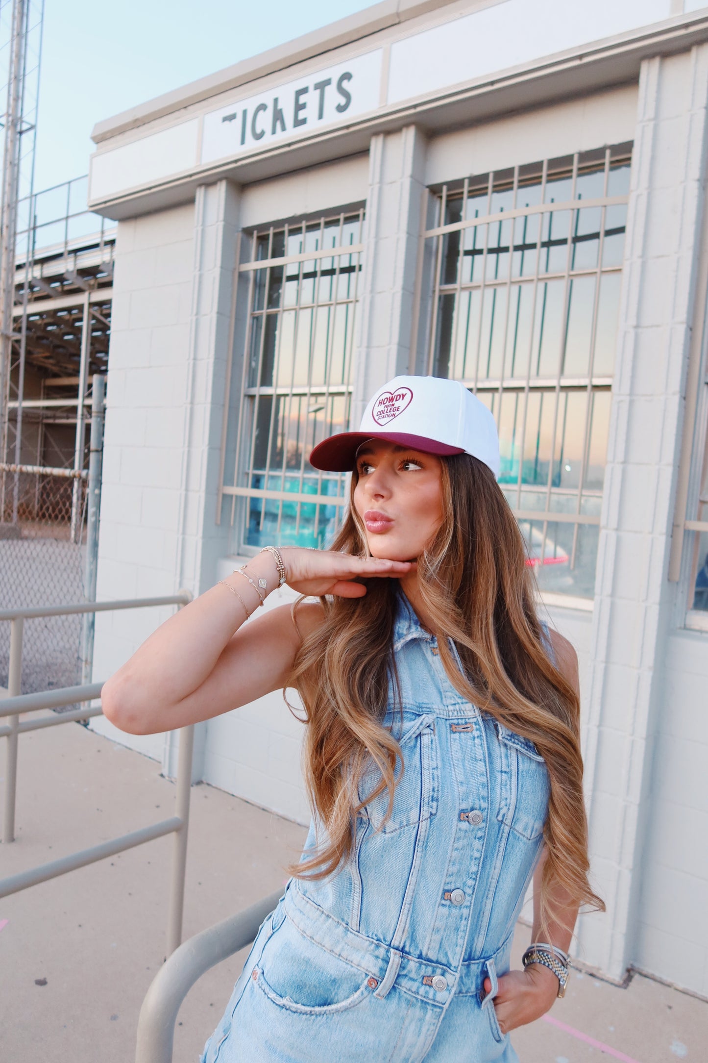 HOWDY FROM COLLEGE STATION STRUCTURED CAP