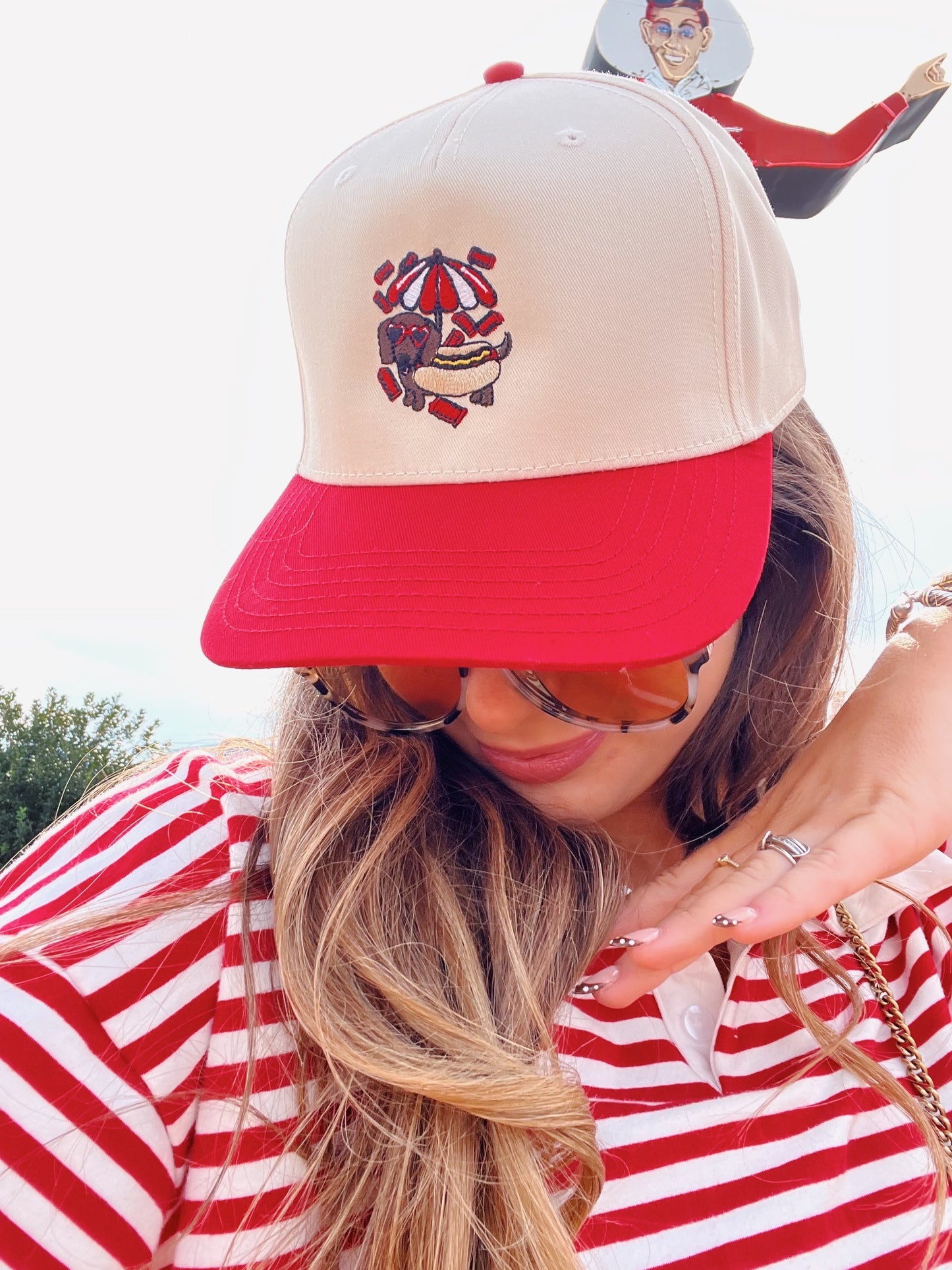 THE CARNIVAL CAP