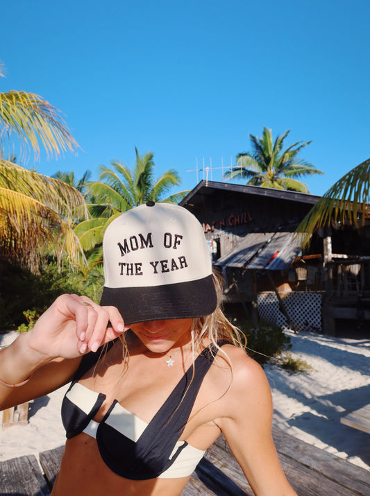 MOM OF THE YEAR