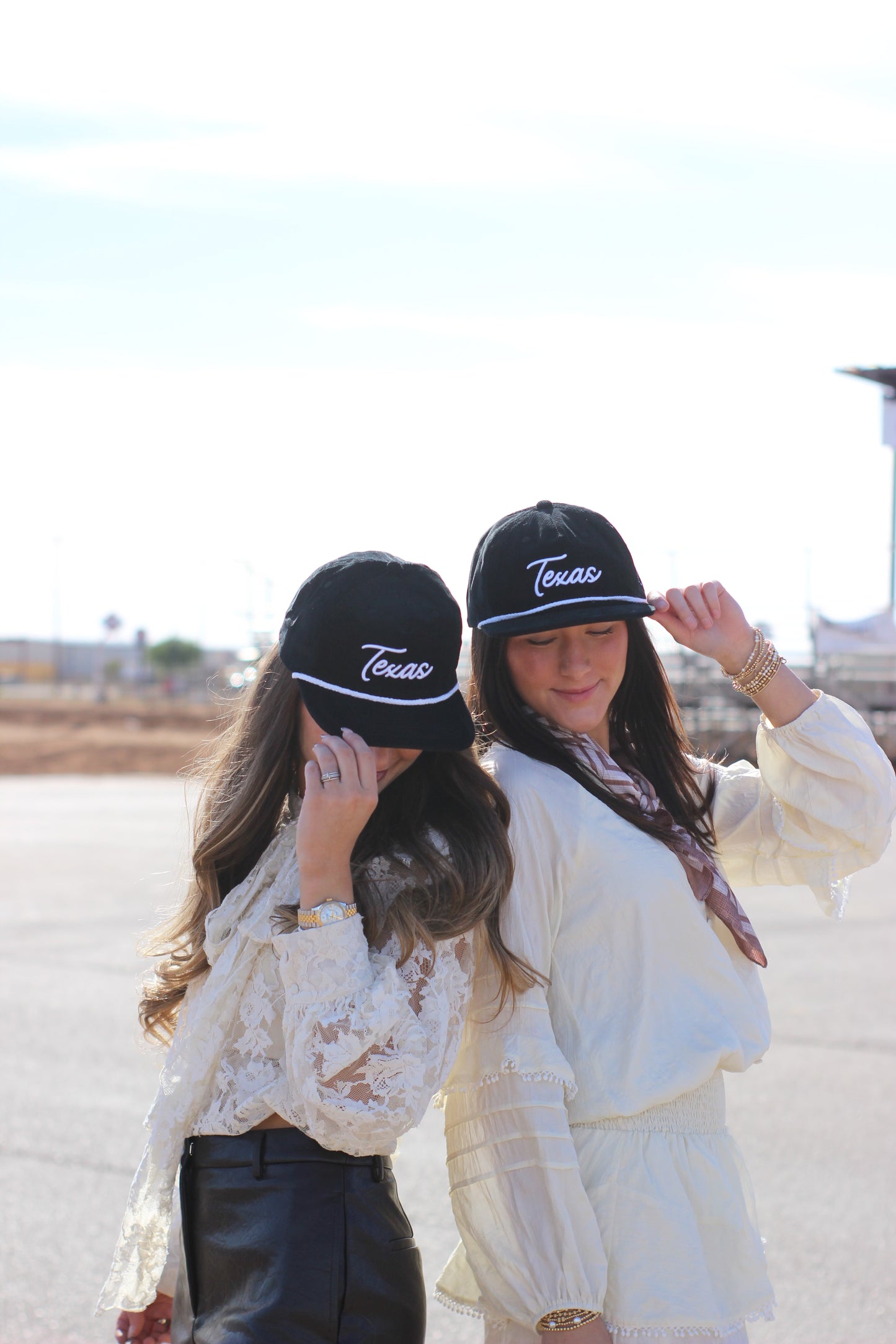 BLACK TEXAS CORDUROY CAP