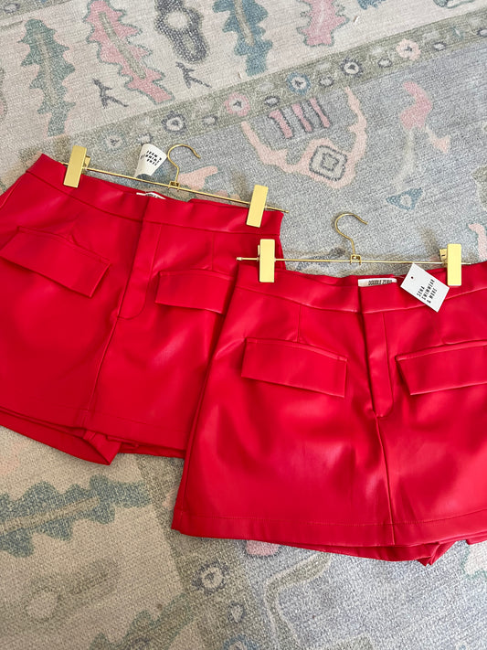 RED LEATHER SKORT