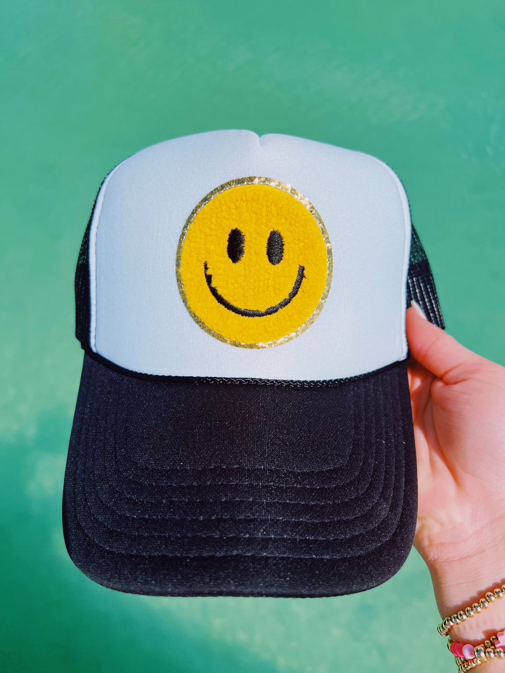 TWO TONED YELLOW SMILEY FACE TRUCKER ☻